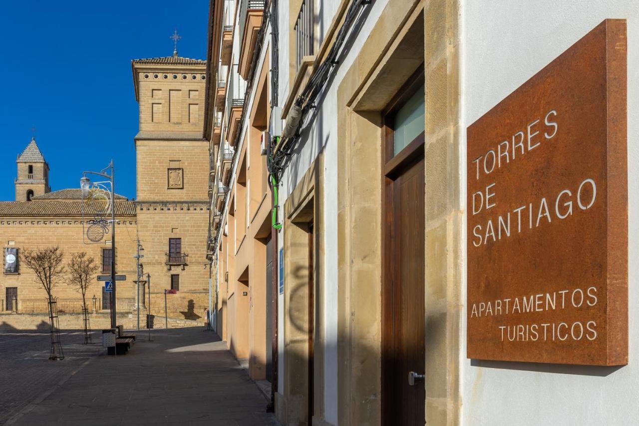 Apartamentos Turisticos Torres De Santiago Убеда Экстерьер фото